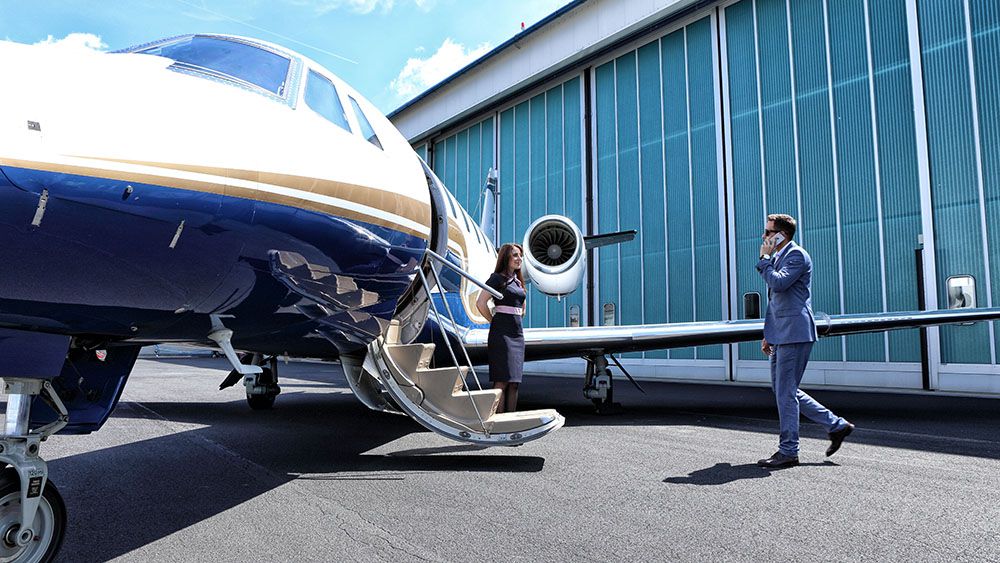 Can I Use A Private Jet For One-day Business Trips In Nice France