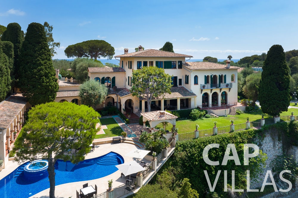 Luxurious Villas    Private Jet-Friendly Rentals Along The French Riviera